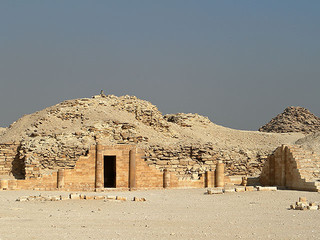 кладбище египт некрополь саккара, мемфис запечатанный саркофаг