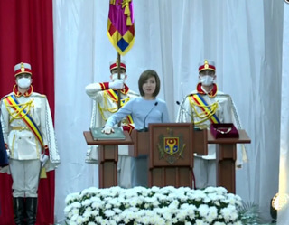 должность президент молдавия санду