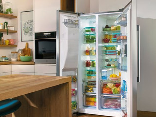 холодильник Gorenje NRS9182MB