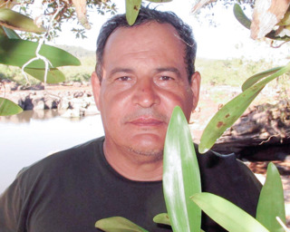 бразилия исследователь неконтактное племя стрела абориген