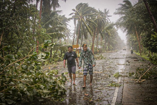 тайфун гони филиппины