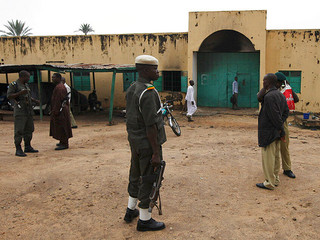 тюрьма нигерия