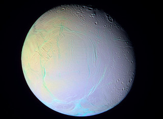 супутник сатурн енцелад