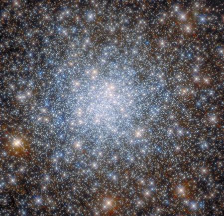 Hubble серце сузір'я стрілець