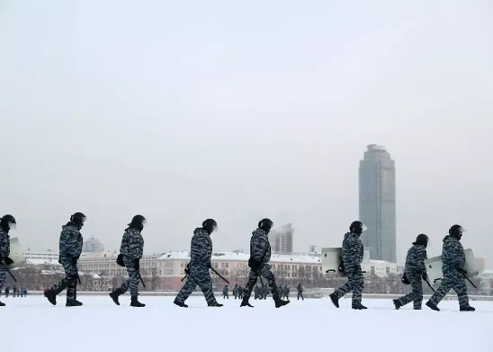FP: Сторонники Путина готовятся к его неизбежному уходу
