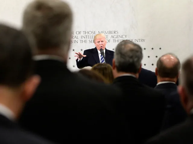 WSJ: американские спецслужбы скрывают от Трампа часть разведданных WSJ: американские спецслужбы скрывают от Трампа часть разведданных