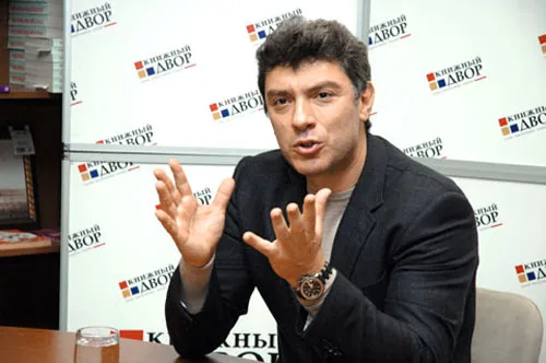 В киевском аэропорту Немцову сообщили о запрете на въезд в Украину
