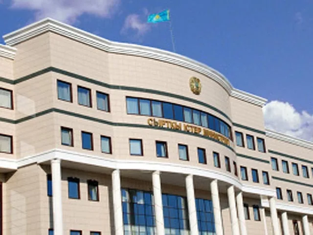 Информацию о трудовом рабстве казахов в России проверяет МИД Казахстана