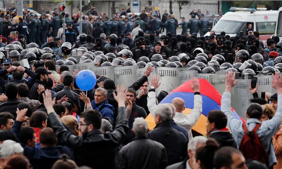 Митинги против Пашиняна продолжаются в Ереване