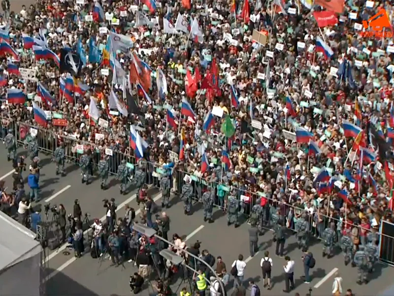 "Нас много, мы победим": более 20 тысяч москвичей пришли на митинг за допуск независимых кандидатов на выборы. ВИДЕО