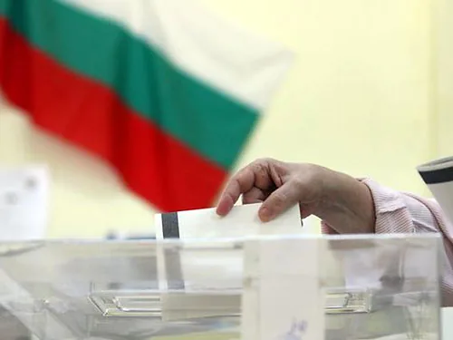 Хотят провести референдум по изменению политической системы в Болгарии Хотят провести референдум по изменению политической системы в Болгарии