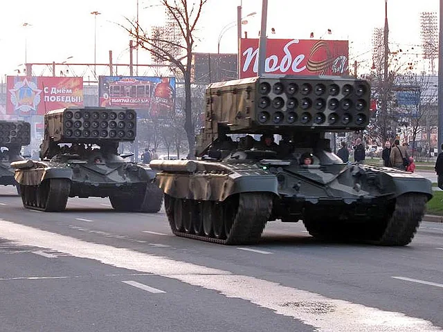 Иордании Россия предложила огнеметную систему “Буратино” и показала новую винтовку Иордании Россия предложила огнеметную систему "Буратино" и показала новую винтовку