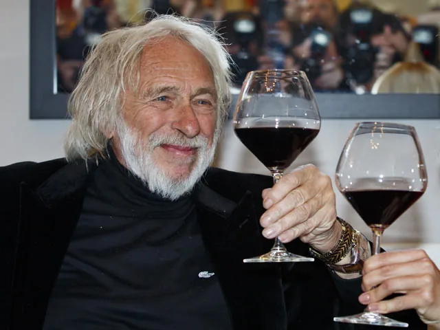 80-летний юбилей Пьер Ришар празднует на своей винодельне 80-летний юбилей Пьер Ришар празднует на своей винодельне