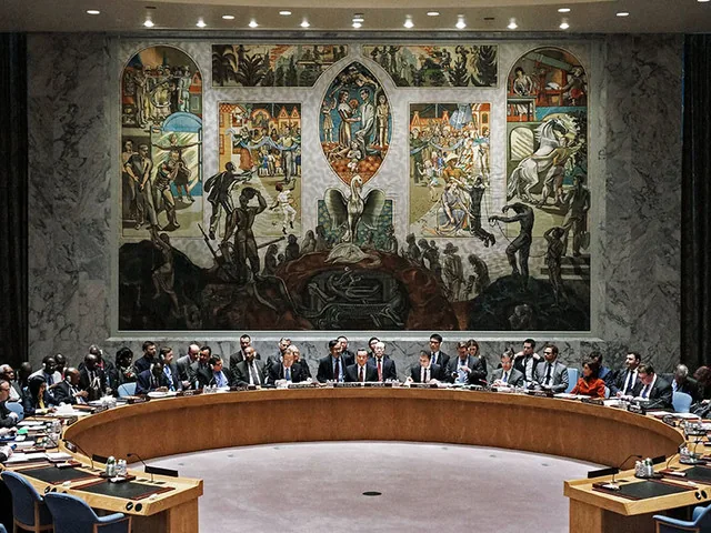 На закрытой встрече Совбез ООН обсуждает российскую резолюцию о перемирии в Сирии