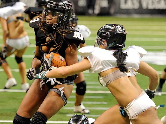 Lingerie Bowl, как альтернатива мужским играм. ФОТО Lingerie Bowl, как альтернатива мужским играм. ФОТО