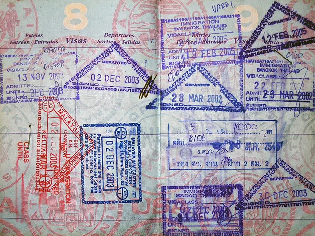 На первом месте ОАЭ - рейтинг "самого сильного паспорта в мире"