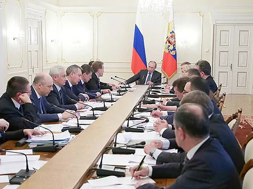 Не продержалось и 24 часов обещание Путина по кредиту Украине – InoPressa Не продержалось и 24 часов обещание Путина по кредиту Украине - InoPressa