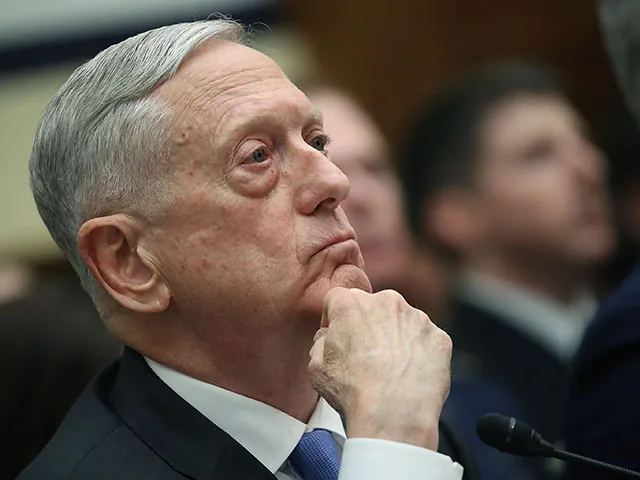 США и Россия избежали военного столкновения в Сирии – Мэттис США и Россия избежали военного столкновения в Сирии - Мэттис