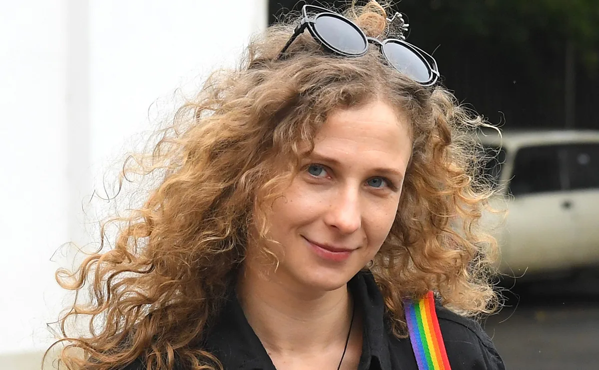 Приговорена к одному году ограничения свободы в Москве участница группы Pussy Riot Мария Алехина Приговорена к одному году ограничения свободы в Москве участница группы Pussy Riot Мария Алехина