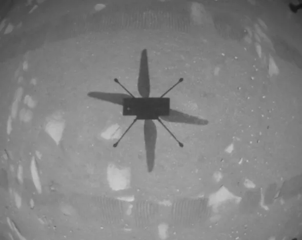 Прошел успешно первый полет марсианского вертолета Ingenuity. ВИДЕО