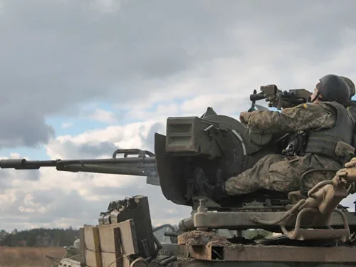 Боевики не отвели вооружение калибром менее 100 мм. ВИДЕО