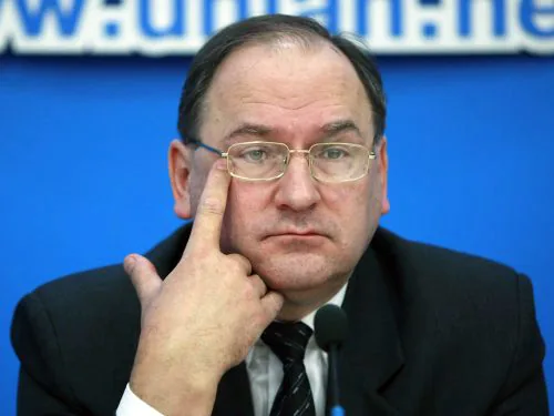 Не розуміє НАТО, яка Києву з цього користь, поважаючи позаблоковість України