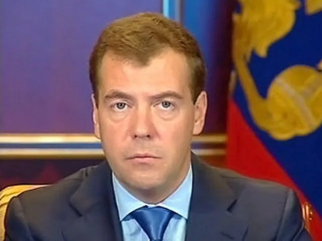 Единороссы хотят вернуть распределение студентов – вновь вопреки Медведеву Единороссы хотят вернуть распределение студентов - вновь вопреки Медведеву