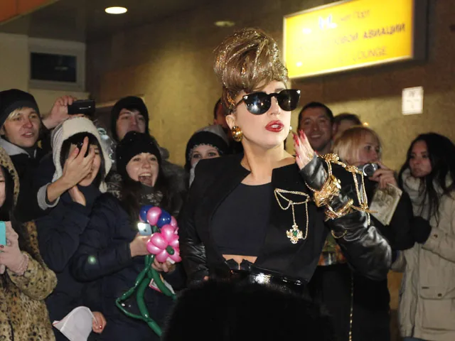 Милонов заявил в прокуратуру на Lady Gaga: “гражданка” использовала флаг России Милонов заявил в прокуратуру на Lady Gaga: "гражданка" использовала флаг России