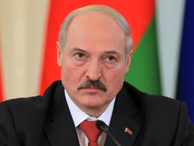 Лукашенко устроил сюрприз российским военным, внезапно "отменив" авиабазу РФ в Белоруссии