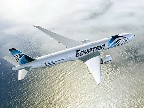 С пропавшего лайнера EgyptAir “чёрный ящик” поднят со дна Средиземного моря С пропавшего лайнера EgyptAir "чёрный ящик" поднят со дна Средиземного моря