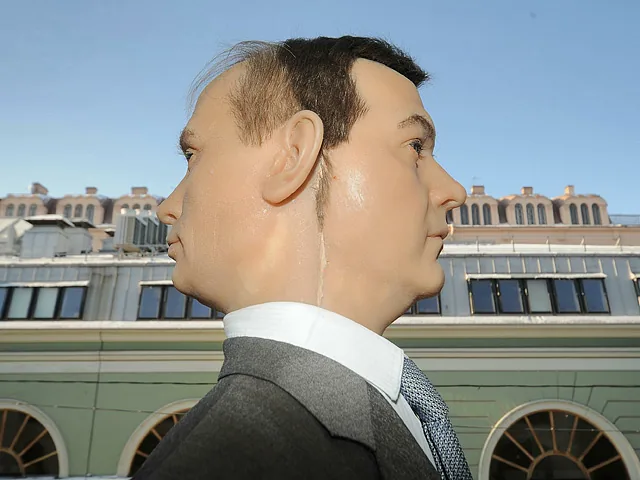 “Единая Россия”, которой дали в начальники Медведева, в печали – пресса "Единая Россия", которой дали в начальники Медведева, в печали - пресса