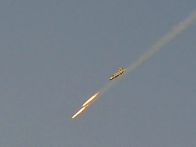 Дипотношения с Сирией Египет разорвал и просит ввести над страной бесполетную зону