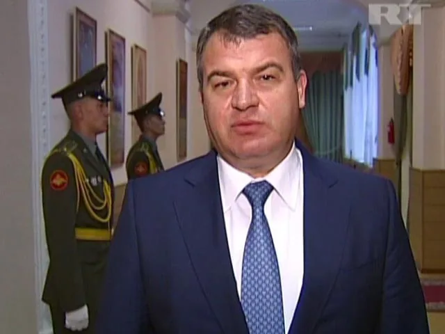 Министр обороны отказался работать дальше с Медведевым, устав от “вакханалии” Министр обороны отказался работать дальше с Медведевым, устав от "вакханалии"