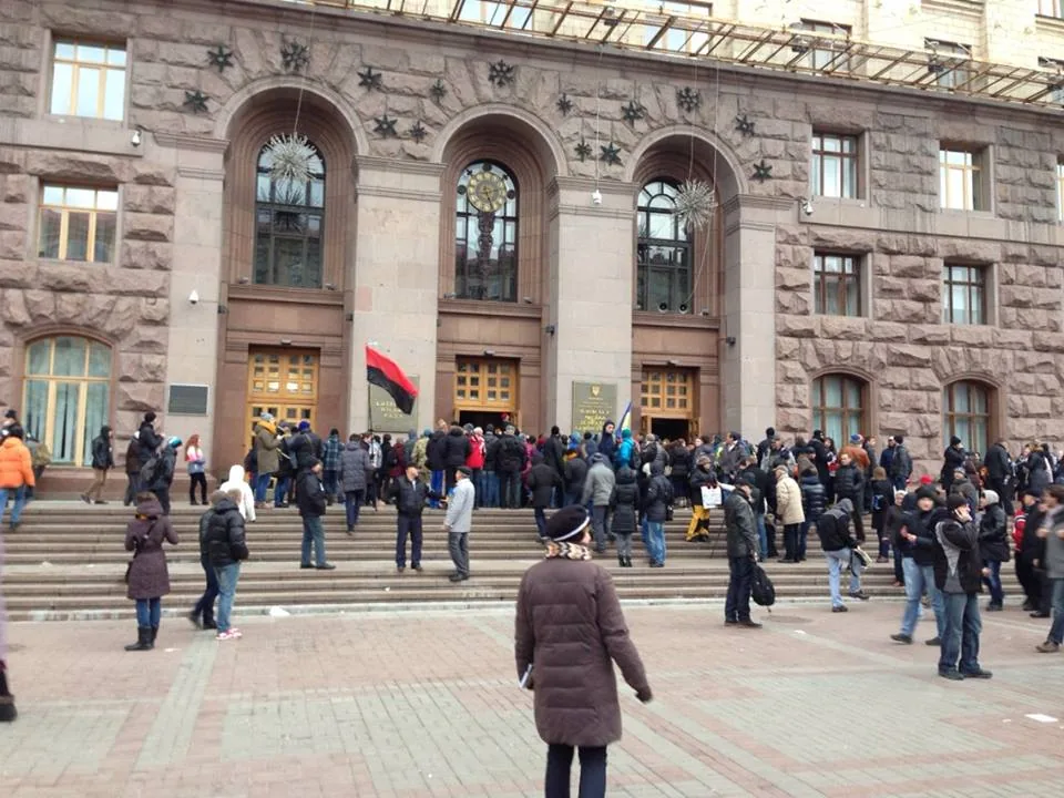 Ехать на Евромайдан в Киев мэр Тернополя позвал всех горожан Ехать на Евромайдан в Киев мэр Тернополя позвал всех горожан