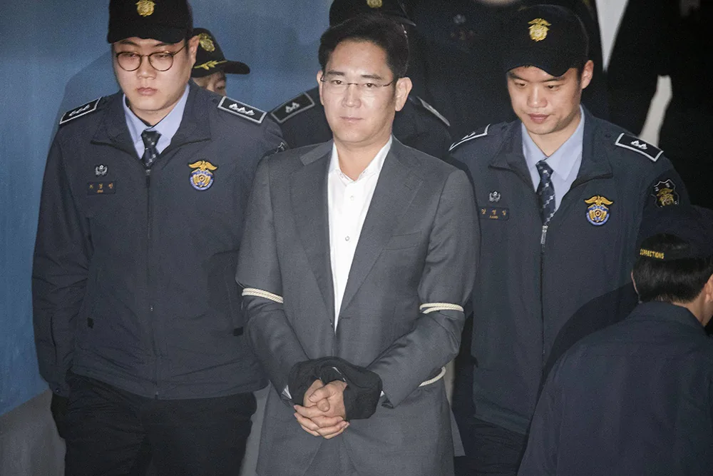 Два с половиной года тюрьмы за взятку получил вице-президент Samsung