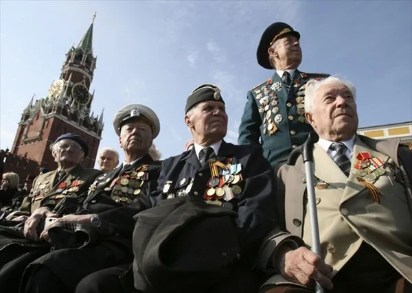 Около 100 тысяч ветеранов к очередной годовщине Дня Победы остаются без обещанного жилья