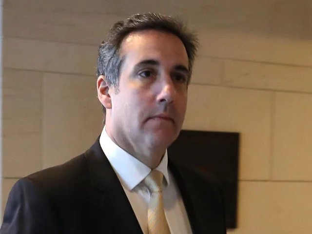 Адвокат Трампа заплатил порнозвезде за молчание 130 тысяч долларов – Wall Street Journal Адвокат Трампа заплатил порнозвезде за молчание 130 тысяч долларов - Wall Street Journal