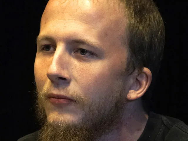Камбоджа согласилась выдать Швеции беглого основателя Pirate Bay Камбоджа согласилась выдать Швеции беглого основателя Pirate Bay