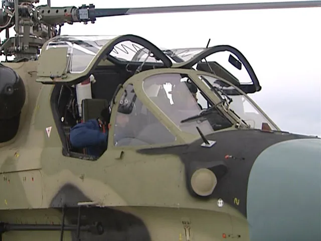 Небывалое крушение: Ка-52 "Аллигатор", гордость армии РФ, убил штурмана