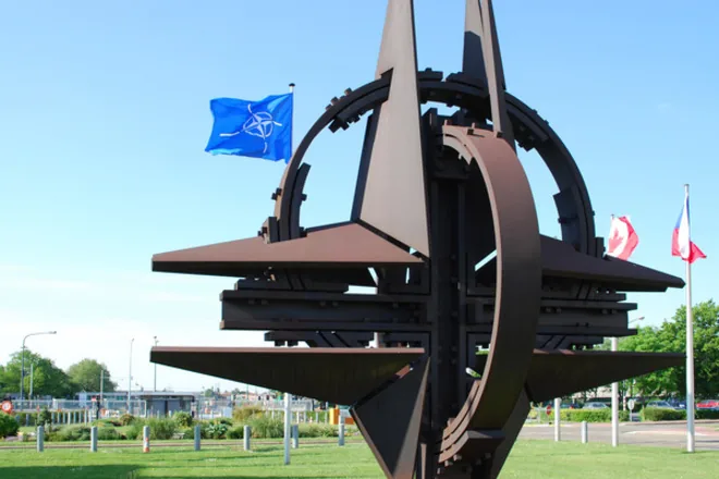 5 новых военных баз НАТО создаст в Польше, Румынии, Эстонии, Латвии и Литве 5 новых военных баз НАТО создаст в Польше, Румынии, Эстонии, Латвии и Литве