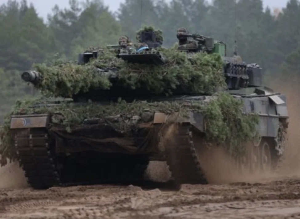 Десятки танків Leopard обіцяють Україні Німеччина та Данія