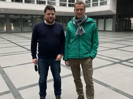 Соратник Навального Леонид Волков стал первым фигурантом дела о "вовлечении" подростков в митинги