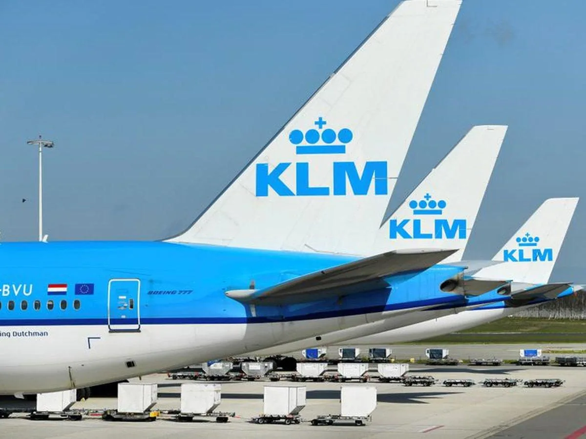 На рейсах із Китаю авіакомпанія KLM посилює безпеку персоналу На рейсах із Китаю авіакомпанія KLM посилює безпеку персоналу