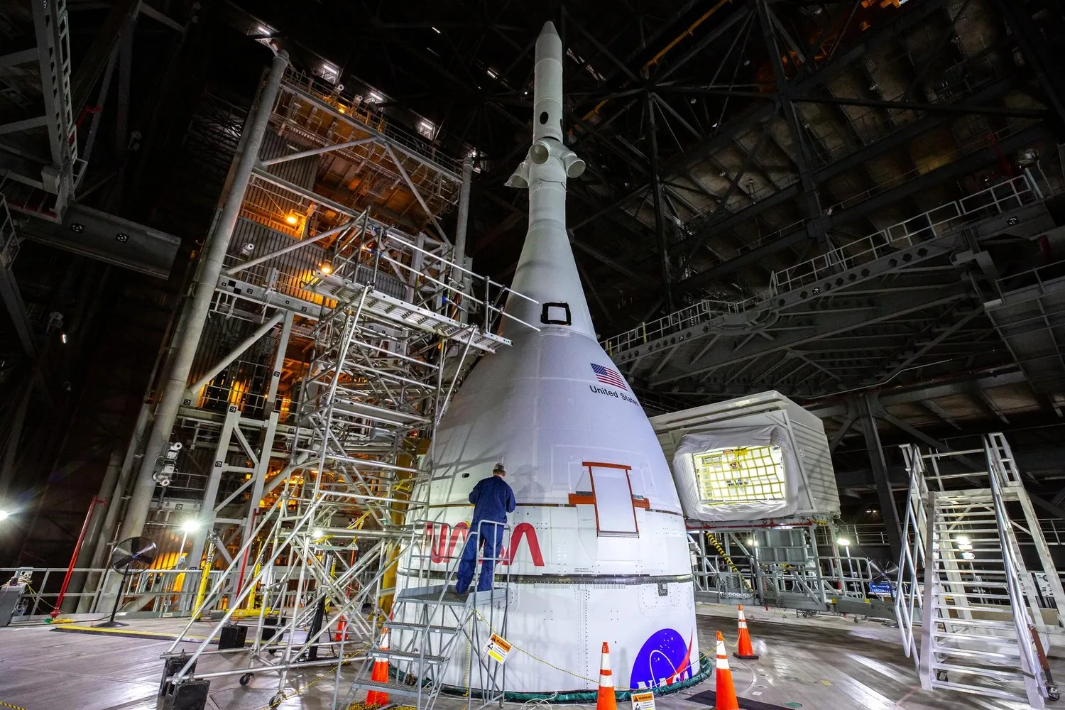 NASA готує запуск ракети на Місяць