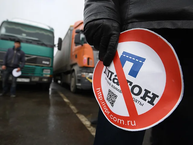 В Волгограде вооруженный бизнесмен попытался разогнать стачку дальнобойщиков В Волгограде вооруженный бизнесмен попытался разогнать стачку дальнобойщиков