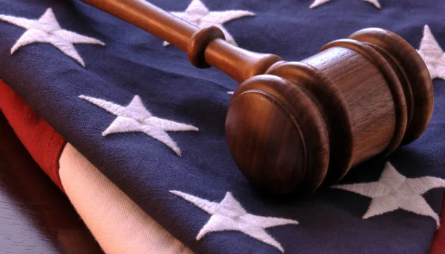 $400 тисяч судових витрат після програного позову Дональда Трампа зобов'язали виплатити The New York Times