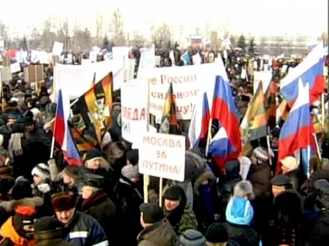 На акцию 23 февраля народ сгоняют из Сибири "на полную халяву"