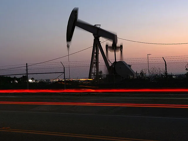 До уровня 24-летней давности рухнули поставки иранской нефти