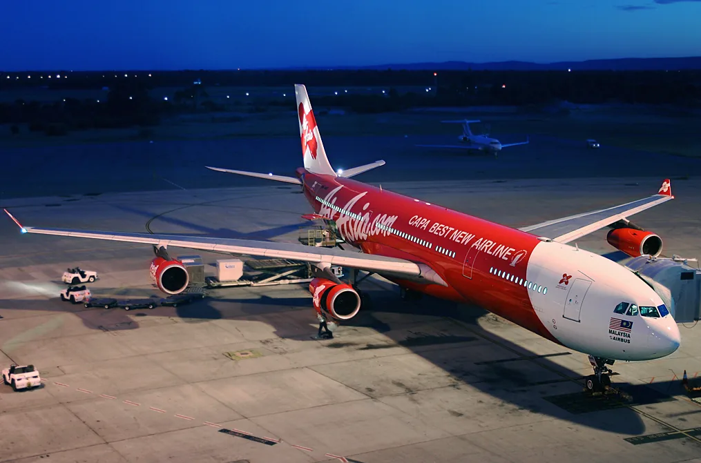 100 из 162 жертв крушения самолета AirAsia обнаружили водолазы 100 из 162 жертв крушения самолета AirAsia обнаружили водолазы
