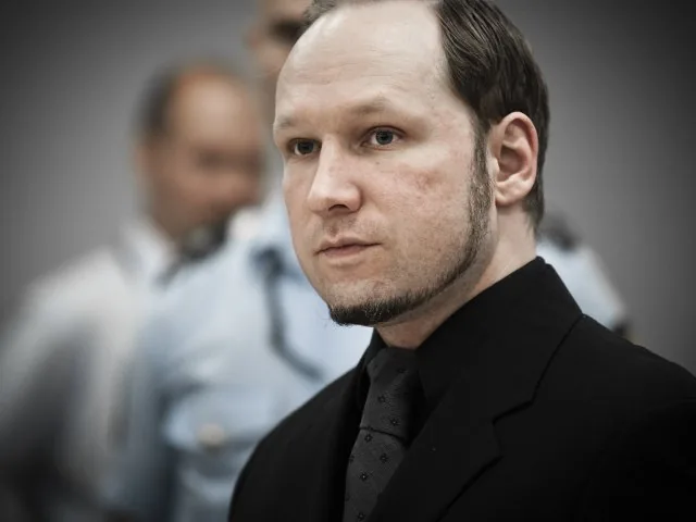 "Орден тамплиеров" потребовал освободить и оправдать Брейвика